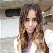mi chiamo Francesca Siliquini e sono docente di scienze naturali e di matematica e scienze. Sono laureata in biotecnologie farmaceutiche, ho 3 anni di esperienza nella scuola pubblica come insegnante di scienze naturali